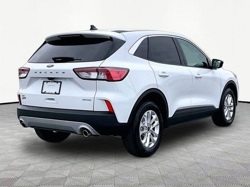 Used 2022 Ford Escape SE AWD/4WD image 6