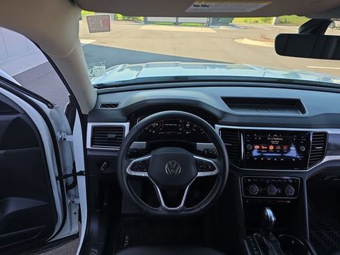 Used 2023 Volkswagen Atlas SE FWD image 13