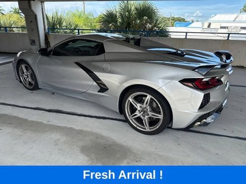Used 2020 Chevrolet Corvette Stingray Preferred Conv w/ 2LT Preferred Equipment Group RWD image 15
