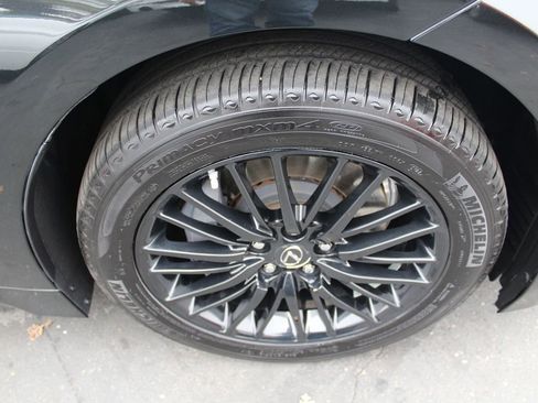 Used 2018 Lexus LS 500 image 22