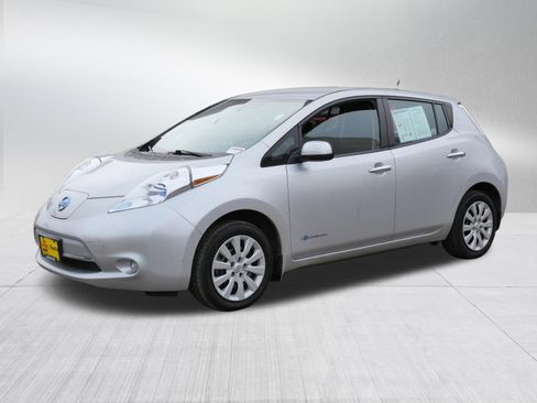 Used 2013 Nissan Leaf S image 3