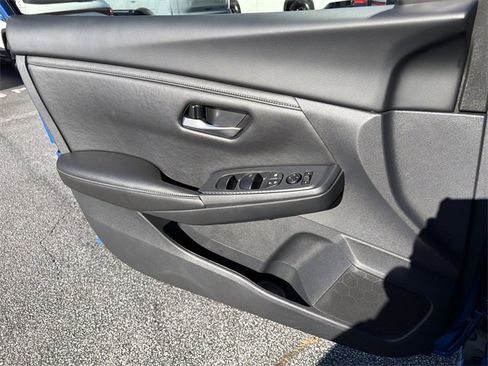 Certified 2025 Nissan Sentra SV image 15