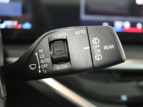 New 2026 BMW X5 xDrive40i w/ Premium Package image 31