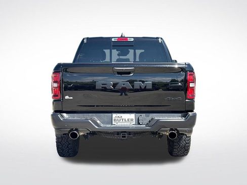 Used 2025 RAM 1500 Warlock AWD/4WD image 7
