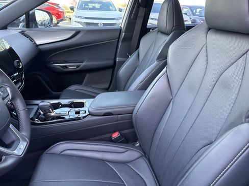 Used 2024 Lexus NX 350 F Sport image 5