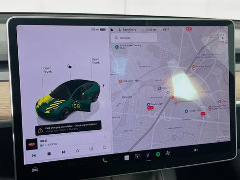 Used 2022 Tesla Model 3 image 19