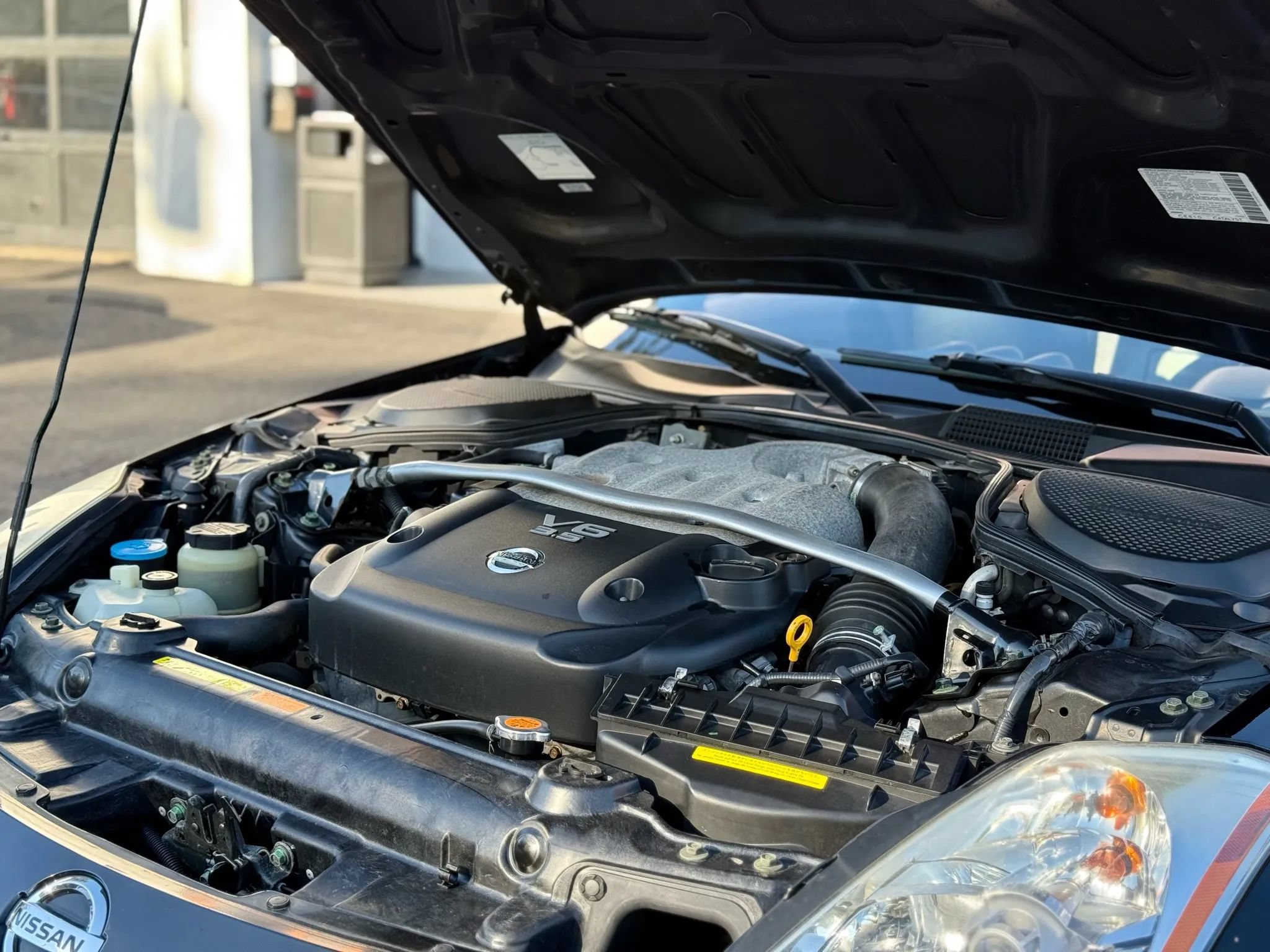 Used 2004 Nissan 350Z Touring RWD image 52