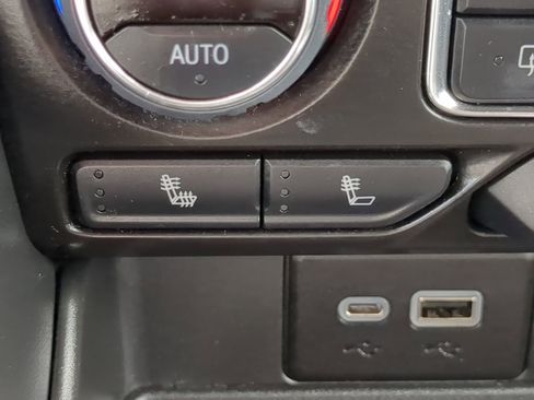 Used 2021 Chevrolet Tahoe Z71 image 23