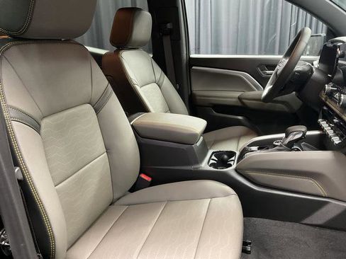 New 2026 Chevrolet Colorado ZR2 AWD/4WD image 17