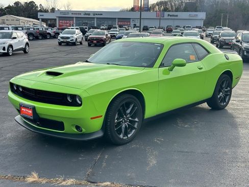 Used 2023 Dodge Challenger GT w/ Plus Package image 3