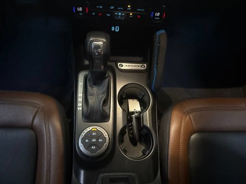 Used 2023 Ford Bronco Outer Banks AWD/4WD image 21