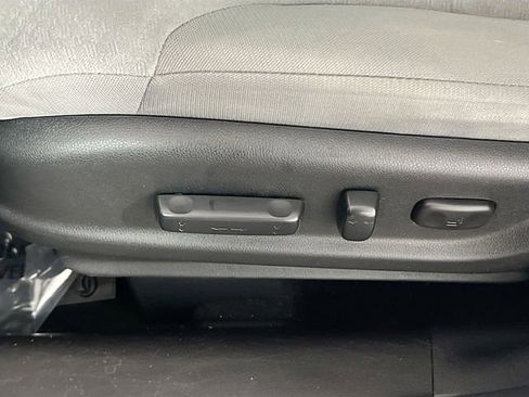 Used 2016 Honda CR-V EX image 15
