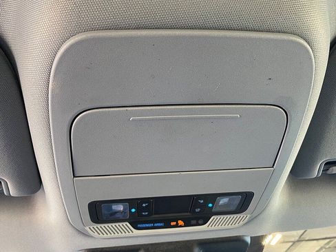 Used 2022 Ford F150 XL w/ Equipment Group 101A High AWD/4WD image 56