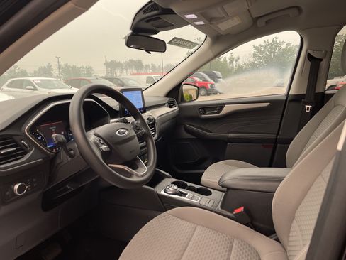 Certified 2022 Ford Escape SE AWD/4WD image 10