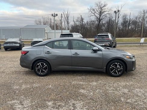 Certified 2025 Nissan Sentra SV image 2