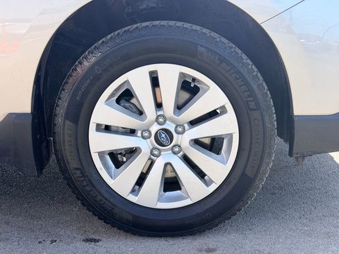 Used 2018 Subaru Outback 2.5i Premium image 28