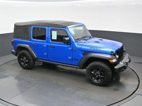 Used 2021 Jeep Wrangler Unlimited Sport image 36