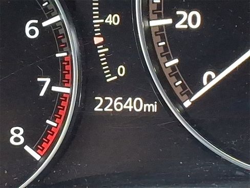 Used 2021 MAZDA CX-30 FWD 2.5 S w/ Select Package image 19