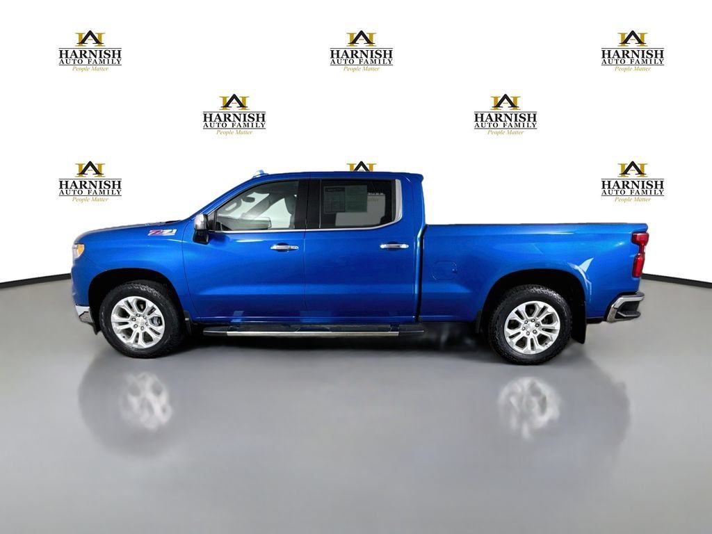 Used 2022 Chevrolet Silverado 1500 LTZ w/ LTZ Premium Package AWD/4WD image 4