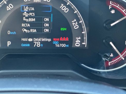 Used 2025 Toyota RAV4 XLE w/ Convenience Package image 23