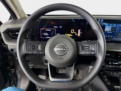 Used 2026 Nissan Kicks SV FWD image 13