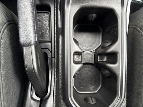 Used 2020 Jeep Wrangler Unlimited Sport S image 30