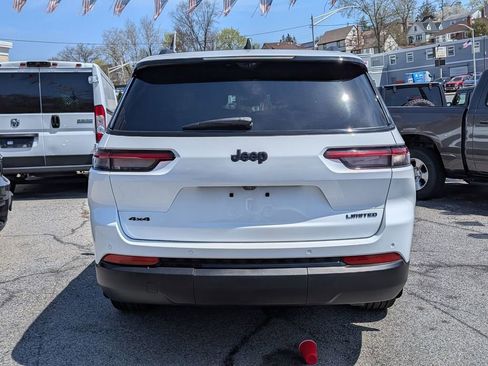 Used 2025 Jeep Grand Cherokee L Limited w/ Luxury Tech Group II image 7