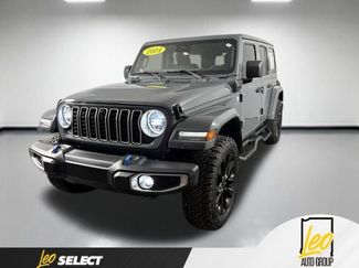 Used 2024 Jeep Wrangler Unlimited Sahara w/ Technology Group AWD/4WD video 1