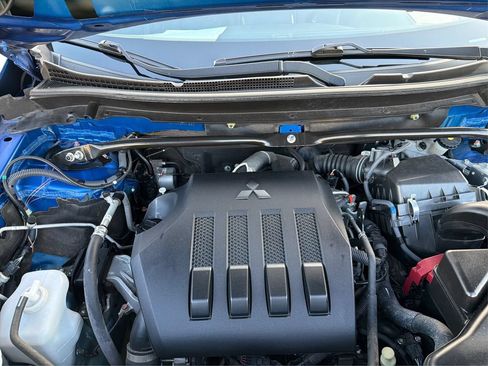 Used 2022 Mitsubishi Eclipse Cross SE FWD image 12