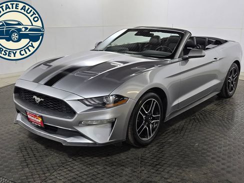 Used 2022 Ford Mustang Premium RWD image 10