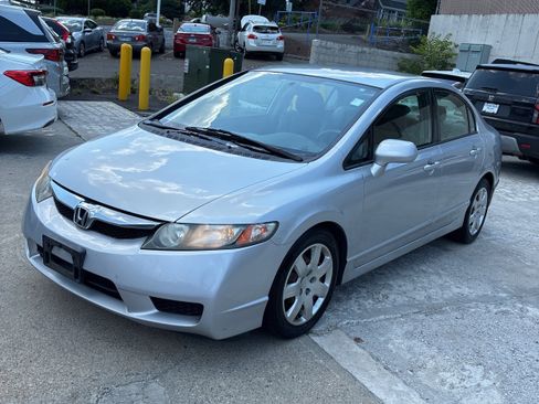 Used 2009 Honda Civic LX image 1