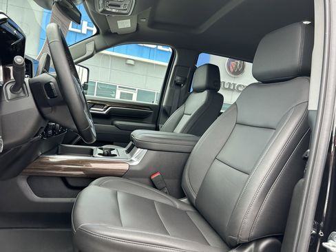 Used 2025 Chevrolet Silverado 2500 LT w/ All Star Edition image 7