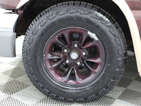 Used 2000 Ford E-150 and Econoline 150 image 45