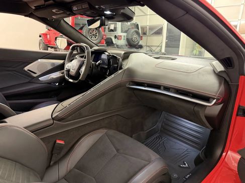 Used 2024 Chevrolet Corvette Z06 w/ Battery Protection Package RWD image 33