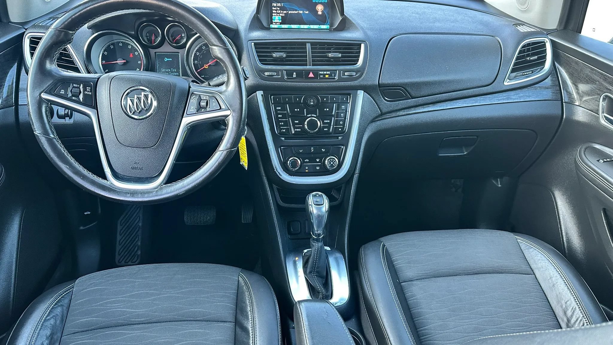 Used 2016 Buick Encore FWD image 17