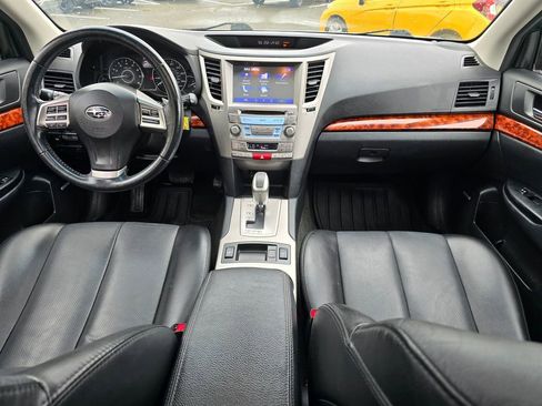 Used 2012 Subaru Outback 2.5i Limited AWD/4WD image 15