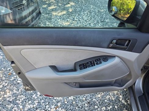 Used 2012 Kia Optima LX w/ Convenience Pkg FWD image 11