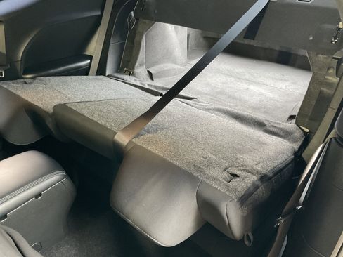 Used 2021 Dodge Challenger SXT w/ Blacktop Package image 32