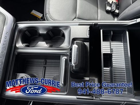 New 2026 Ford Expedition Platinum w/ Stealth Performance Package AWD/4WD image 23