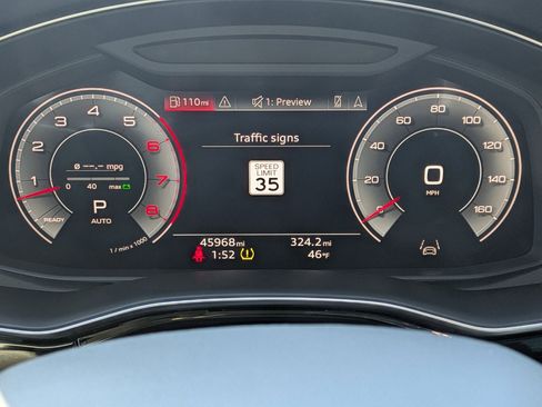 Used 2023 Audi Q8 Prestige w/ Prestige Package image 10