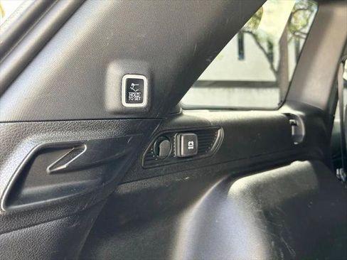 Certified 2024 Jeep Grand Cherokee Altitude AWD/4WD image 42