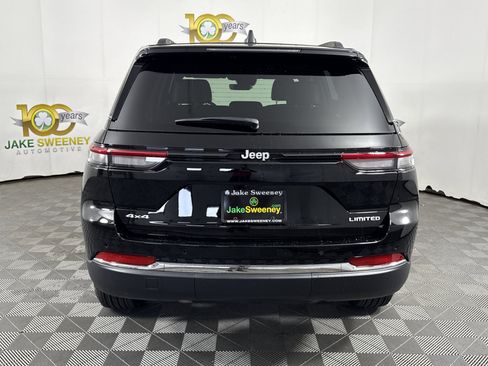 New 2025 Jeep Grand Cherokee Limited w/ Trailer Tow Package image 7
