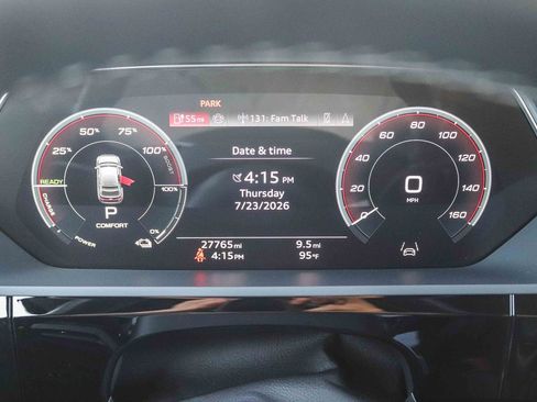 Certified 2024 Audi Q8 e-tron Premium AWD/4WD image 25