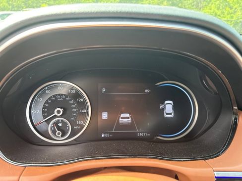 Used 2023 Genesis GV70 2.5T w/ Advanced Package AWD/4WD image 8