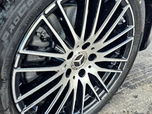 New 2026 Mercedes-Benz C 300 4MATIC Sedan image 3