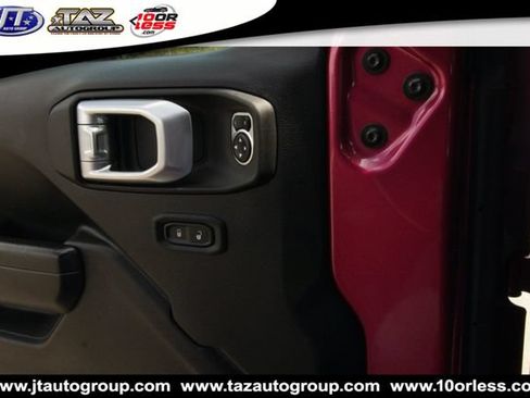 Used 2022 Jeep Wrangler Unlimited Sport AWD/4WD image 12