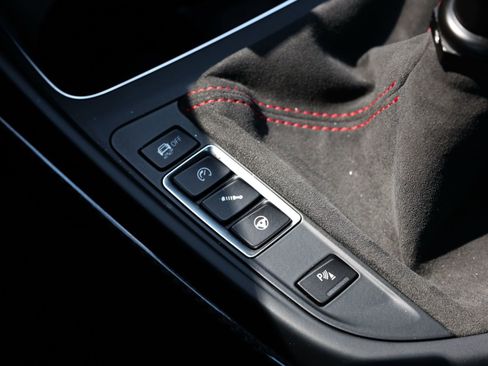Used 2020 BMW M2 CS RWD image 15