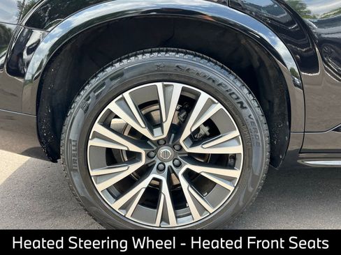 Used 2020 Volvo XC90 T5 Momentum w/ Protection Package Premier FWD image 14