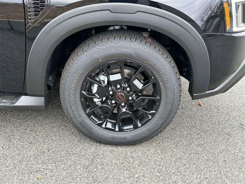 New 2026 Nissan Armada PRO-4X image 7