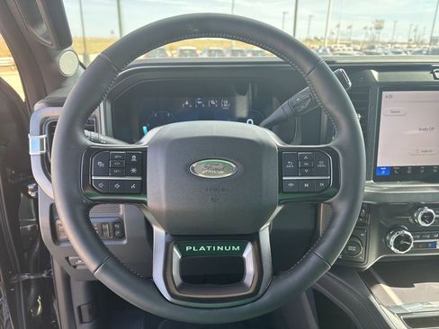 New 2026 Ford F250 Platinum AWD/4WD image 18